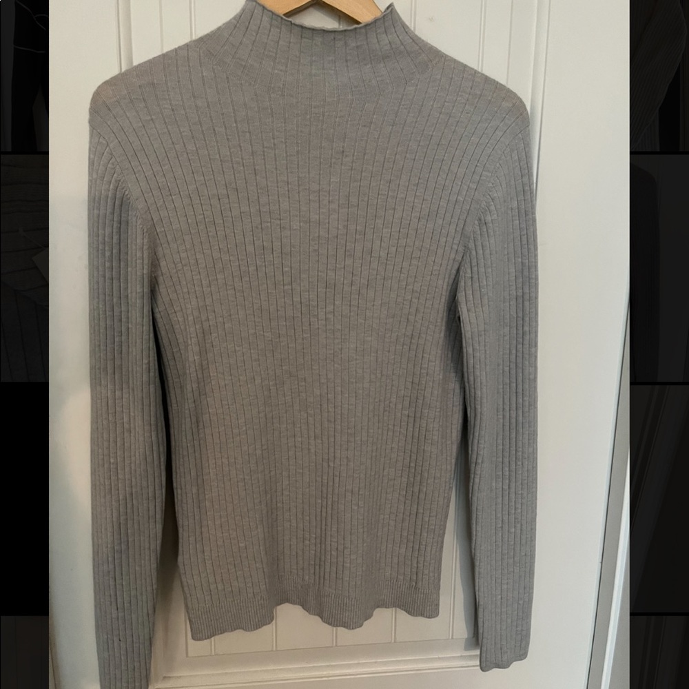 Loft grey ribbed turtleneck sweater